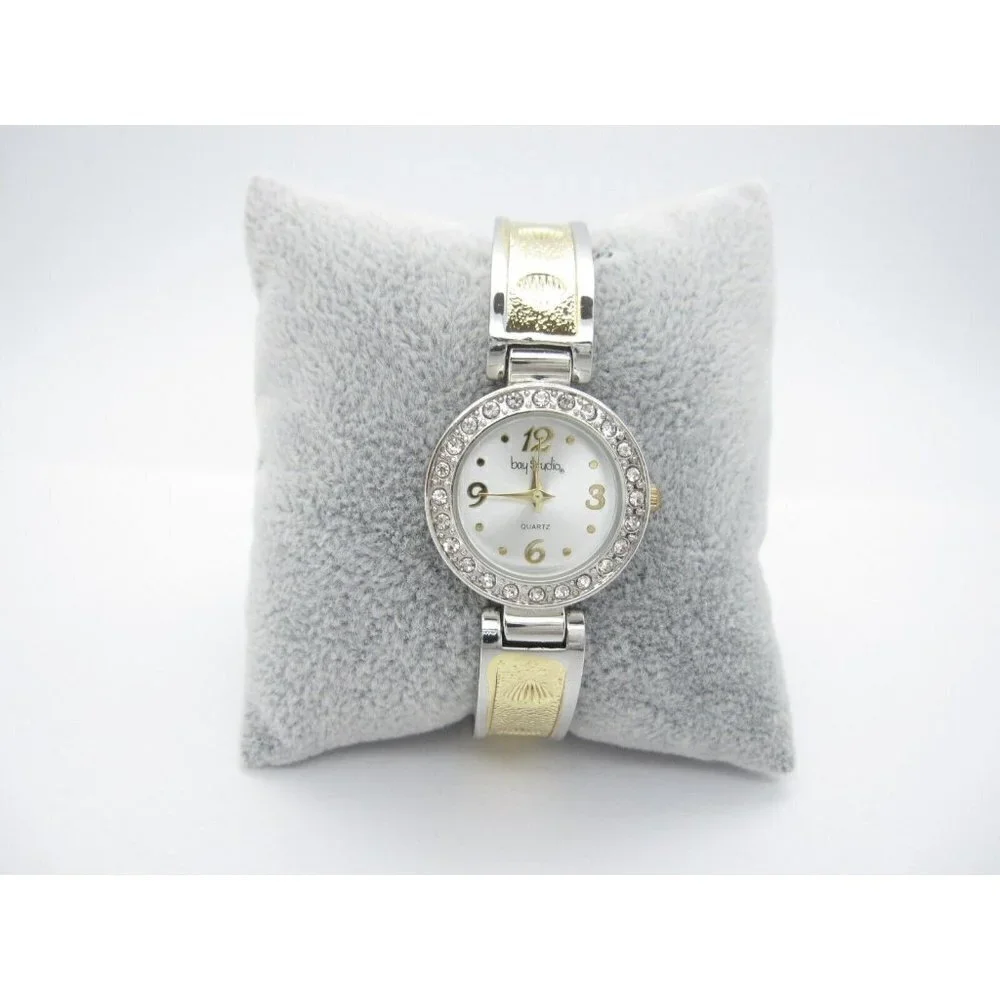 Women's Bay Studio Quartz WR Analog 26mm Dial Causal Round Bangle Watch (E142)